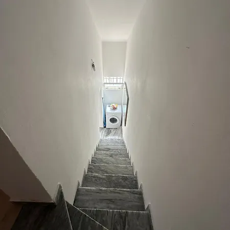 Ismalaja * Krujë